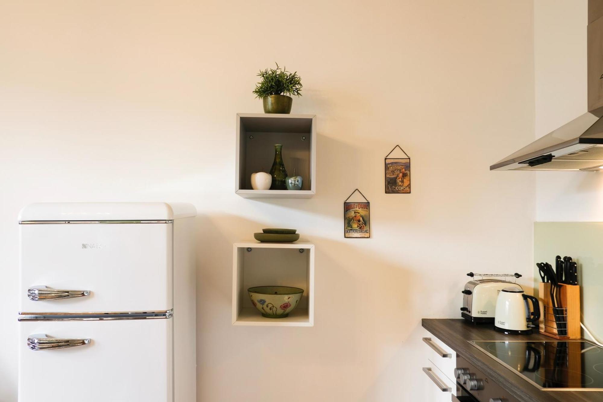 Stilvolles Apartment In Zentraler Lage - Free Parking Graz Exterior photo